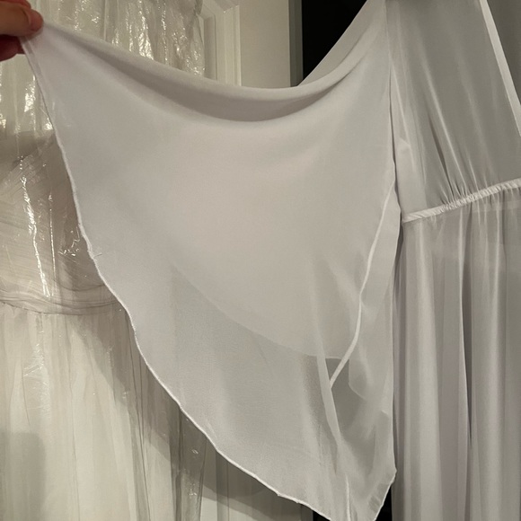 Bridal Robe - Picture 2 of 5